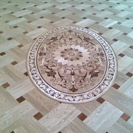 Розетка в холе